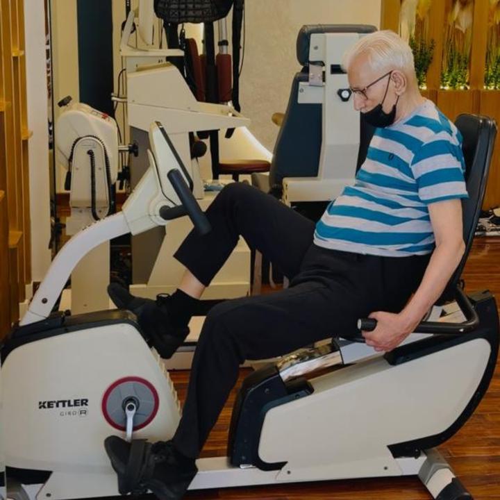 Recumbent bike therapy