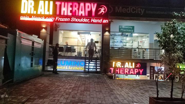 Clinic exterior in the evening